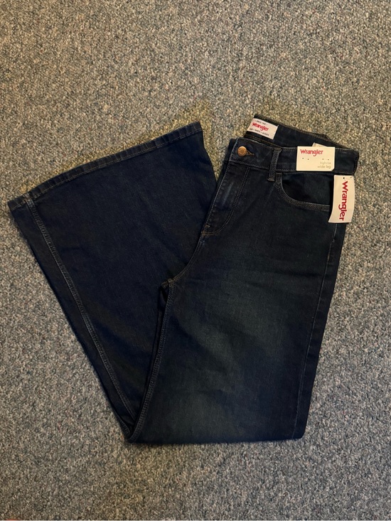 Wrangler Denim - Wrangler Women’s Dark Blue High-Rise Wide Leg Jeans